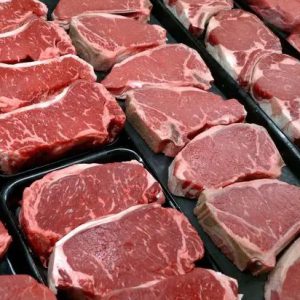 پتانسیل تولید سالانه یک میلیون تن گوشت قرمز در کشور وجود دارد