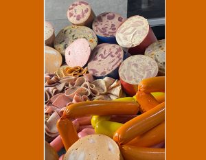 سوسیس و کالباس؛ پیشگام نوآوری در صنعت غذا